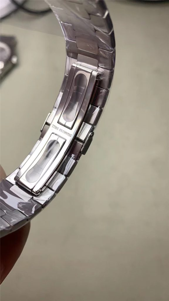 3K厂5811G鹦鹉螺绿面复刻表：腕间的精致之选