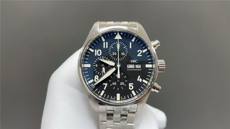 TW工厂新品IWC万国飞行员系列IW377701复刻腕表值得入手吗？