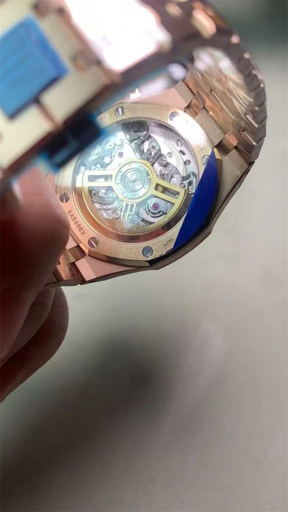 深度评测：APS工厂爱彼皇家橡树系列26240复刻腕表（绿盘少量有）