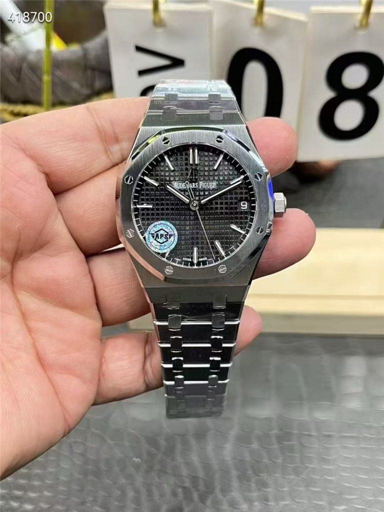 Aps新品AP爱彼皇家橡树15500钢表深度细节评测：重塑“钢王”传奇